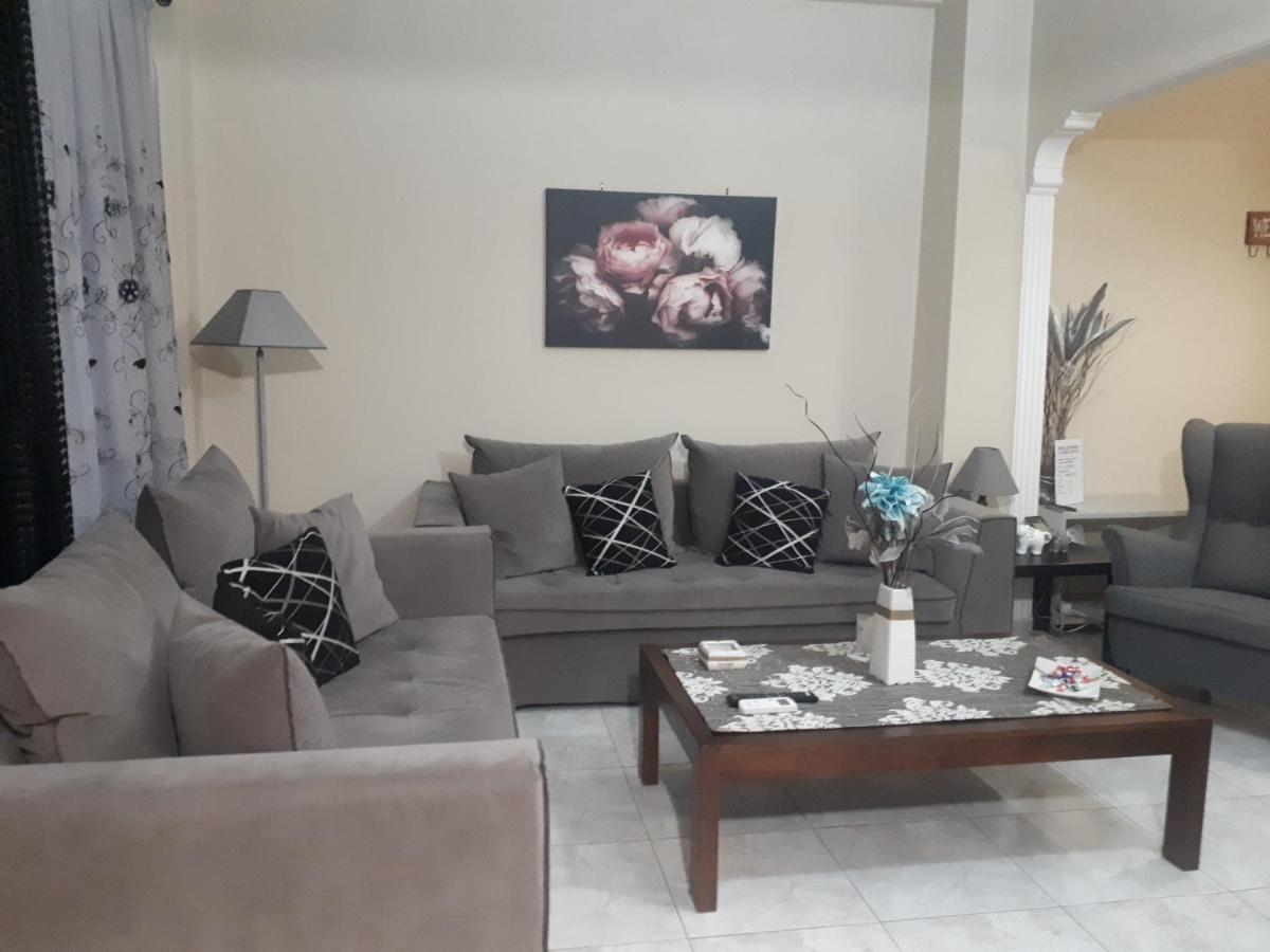 Modern Apartment Chania Center Luaran gambar