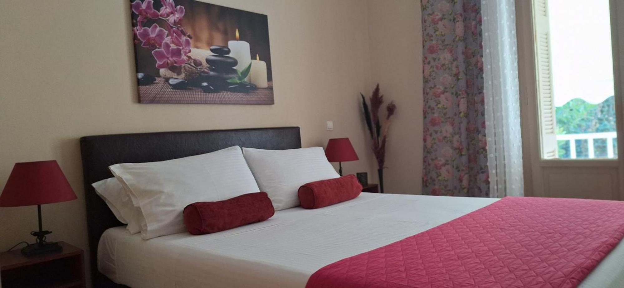 Modern Apartment Chania Center Luaran gambar
