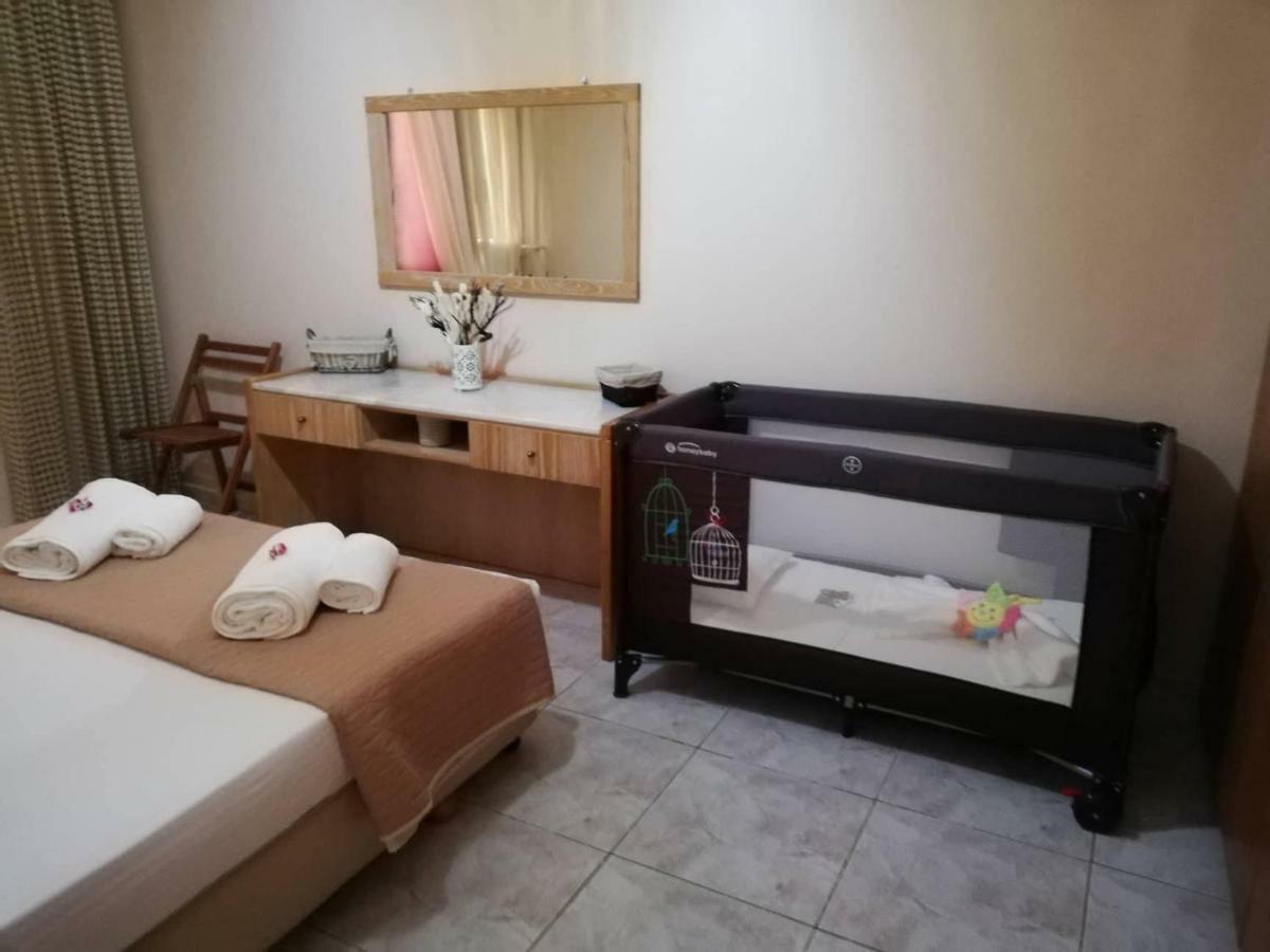 Modern Apartment Chania Center Luaran gambar